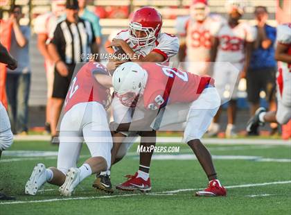 Thumbnail 3 in Waco @ Midway photogallery.