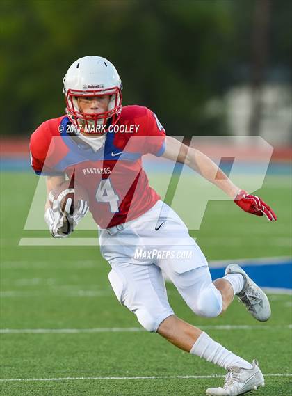 Thumbnail 1 in Waco @ Midway photogallery.
