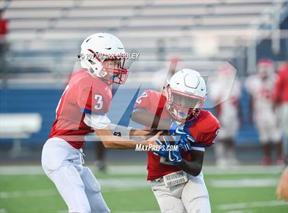 Thumbnail 1 in Waco @ Midway photogallery.