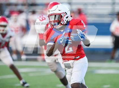 Thumbnail 1 in Waco @ Midway photogallery.