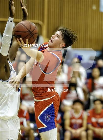 Thumbnail 1 in East Union @ Burbank (CIF SJS D3 1st round Playoff) photogallery.