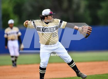 Thumbnail 2 in Highlands vs Edison [Thomas A.] photogallery.