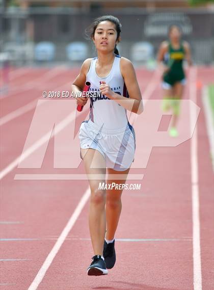 Thumbnail 1 in NIAA Northern League Track & Field Championships 1A, 2A, 3A (Girls 3200m Relay) photogallery.