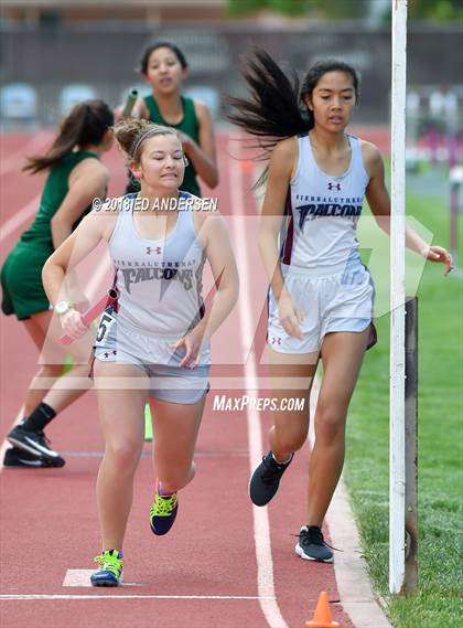 Thumbnail 1 in NIAA Northern League Track & Field Championships 1A, 2A, 3A (Girls 3200m Relay) photogallery.