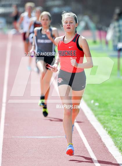 Thumbnail 3 in NIAA Northern League Track & Field Championships 1A, 2A, 3A (Girls 3200m Relay) photogallery.