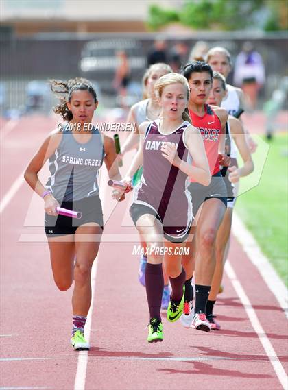 Thumbnail 2 in NIAA Northern League Track & Field Championships 1A, 2A, 3A (Girls 3200m Relay) photogallery.