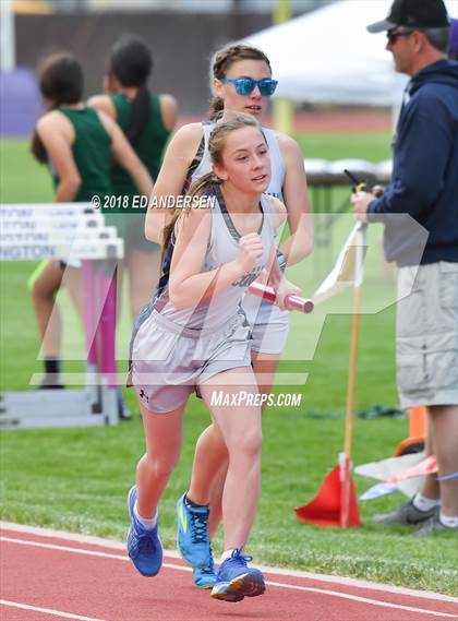 Thumbnail 2 in NIAA Northern League Track & Field Championships 1A, 2A, 3A (Girls 3200m Relay) photogallery.