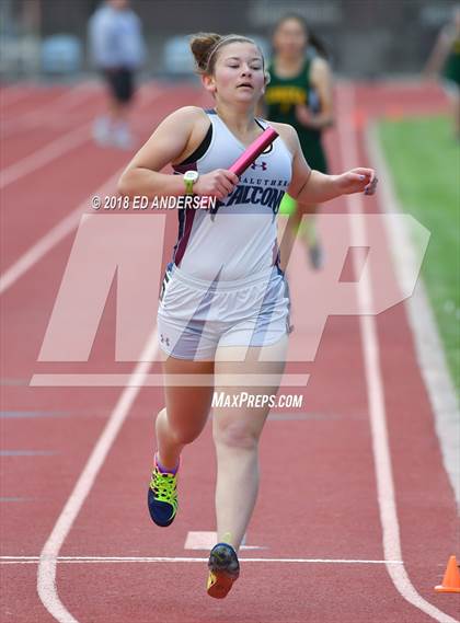 Thumbnail 1 in NIAA Northern League Track & Field Championships 1A, 2A, 3A (Girls 3200m Relay) photogallery.