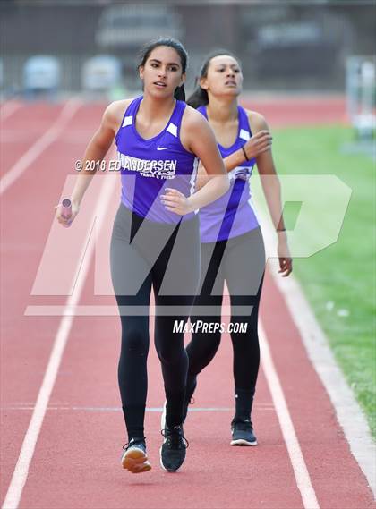 Thumbnail 1 in NIAA Northern League Track & Field Championships 1A, 2A, 3A (Girls 3200m Relay) photogallery.