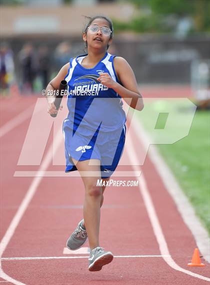 Thumbnail 1 in NIAA Northern League Track & Field Championships 1A, 2A, 3A (Girls 3200m Relay) photogallery.