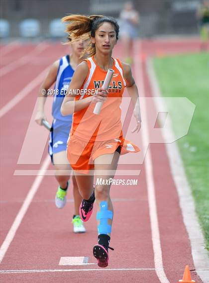 Thumbnail 1 in NIAA Northern League Track & Field Championships 1A, 2A, 3A (Girls 3200m Relay) photogallery.