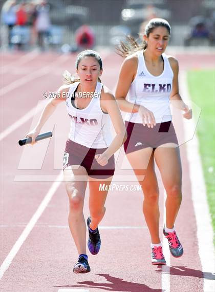 Thumbnail 3 in NIAA Northern League Track & Field Championships 1A, 2A, 3A (Girls 3200m Relay) photogallery.