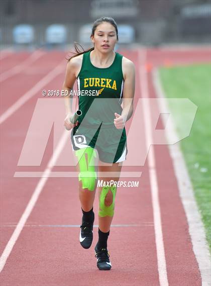 Thumbnail 3 in NIAA Northern League Track & Field Championships 1A, 2A, 3A (Girls 3200m Relay) photogallery.