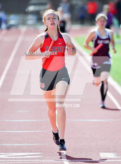 Thumbnail 3 in NIAA Northern League Track & Field Championships 1A, 2A, 3A (Girls 3200m Relay) photogallery.