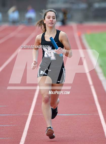 Thumbnail 2 in NIAA Northern League Track & Field Championships 1A, 2A, 3A (Girls 3200m Relay) photogallery.