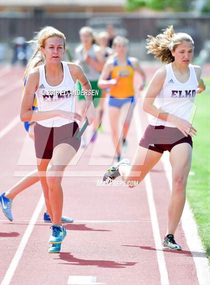 Thumbnail 2 in NIAA Northern League Track & Field Championships 1A, 2A, 3A (Girls 3200m Relay) photogallery.