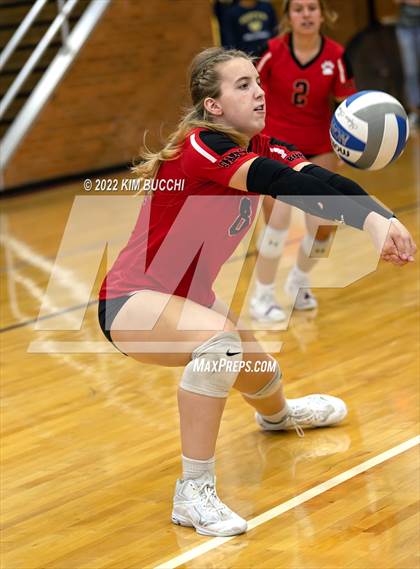 Thumbnail 3 in Grand Blanc vs. Grosse Pointe South (GPS Quad) photogallery.