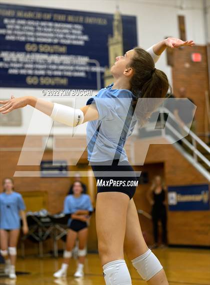 Thumbnail 2 in Grand Blanc vs. Grosse Pointe South (GPS Quad) photogallery.