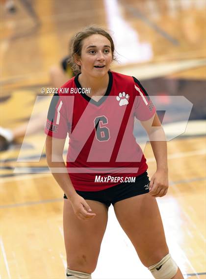 Thumbnail 3 in Grand Blanc vs. Grosse Pointe South (GPS Quad) photogallery.
