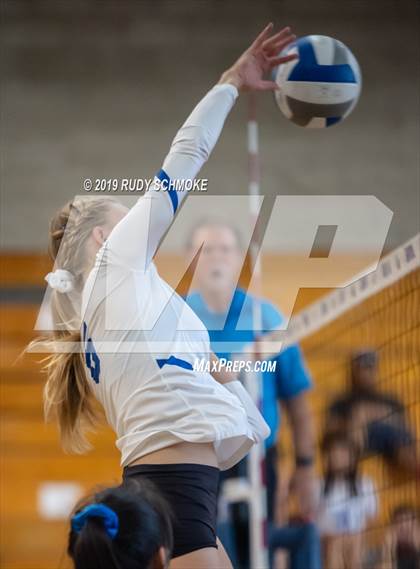 Thumbnail 3 in Fallbrook @ Rancho Bernardo photogallery.