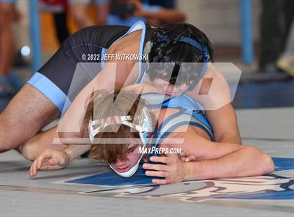 Thumbnail 2 in Viking Invitational photogallery.