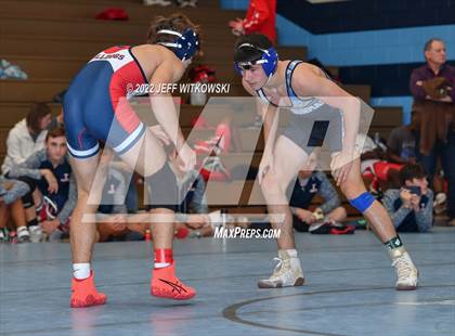 Thumbnail 2 in Viking Invitational photogallery.