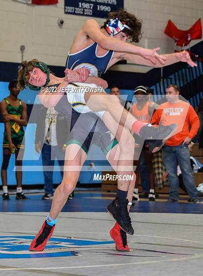 Thumbnail 1 in Viking Invitational photogallery.