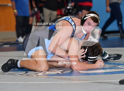 Thumbnail 3 in Viking Invitational photogallery.