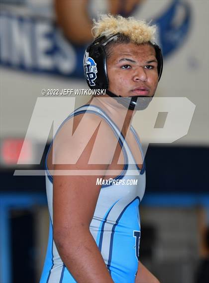 Thumbnail 2 in Viking Invitational photogallery.
