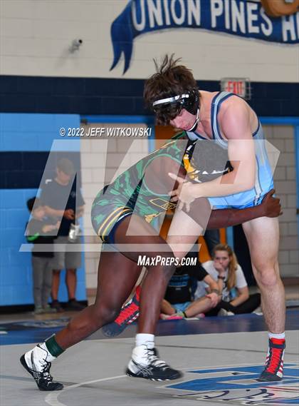 Thumbnail 1 in Viking Invitational photogallery.
