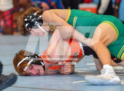 Thumbnail 2 in Viking Invitational photogallery.