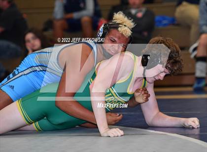 Thumbnail 2 in Viking Invitational photogallery.