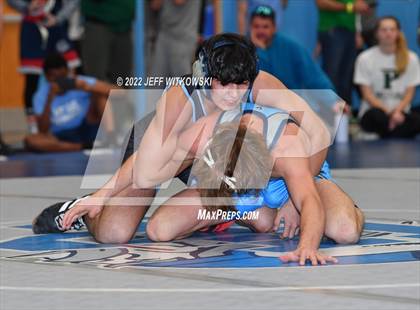 Thumbnail 3 in Viking Invitational photogallery.