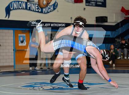 Thumbnail 1 in Viking Invitational photogallery.