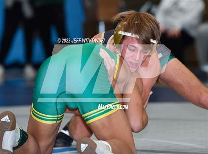 Thumbnail 2 in Viking Invitational photogallery.