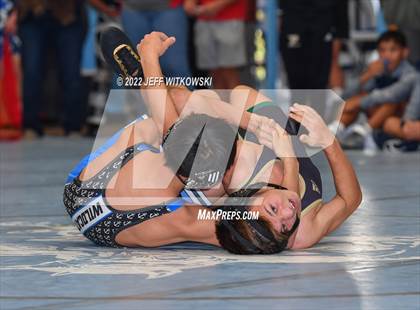 Thumbnail 2 in Viking Invitational photogallery.