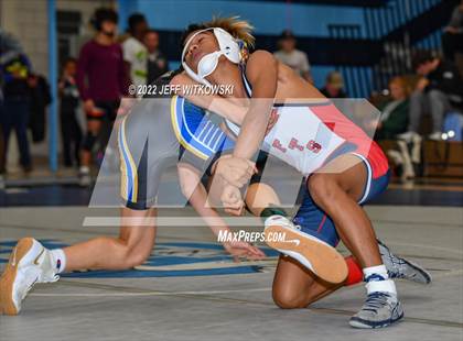 Thumbnail 3 in Viking Invitational photogallery.