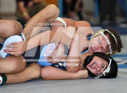 Thumbnail 3 in Viking Invitational photogallery.