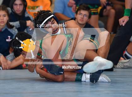 Thumbnail 3 in Viking Invitational photogallery.