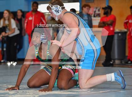 Thumbnail 3 in Viking Invitational photogallery.