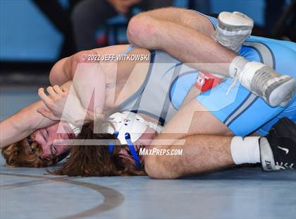 Thumbnail 2 in Viking Invitational photogallery.