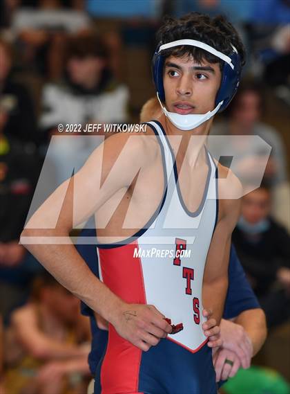 Thumbnail 2 in Viking Invitational photogallery.