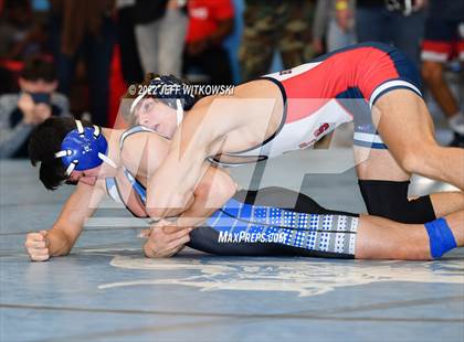 Thumbnail 2 in Viking Invitational photogallery.
