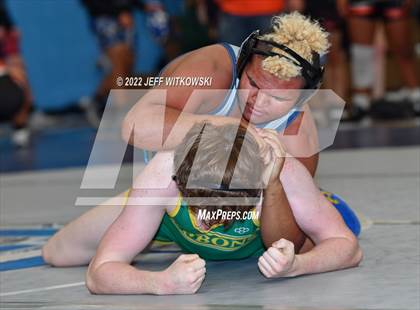 Thumbnail 3 in Viking Invitational photogallery.