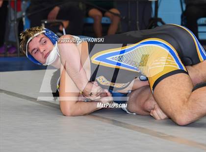 Thumbnail 2 in Viking Invitational photogallery.