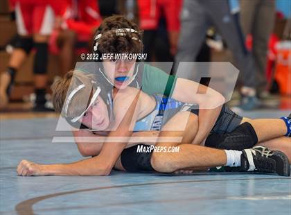 Thumbnail 2 in Viking Invitational photogallery.