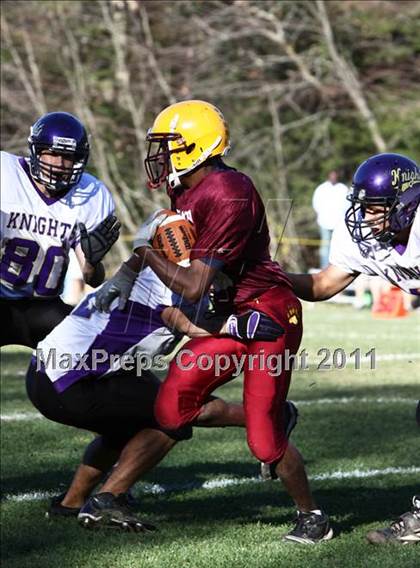 Thumbnail 3 in Granby Memorial vs. Ellington/Somers photogallery.