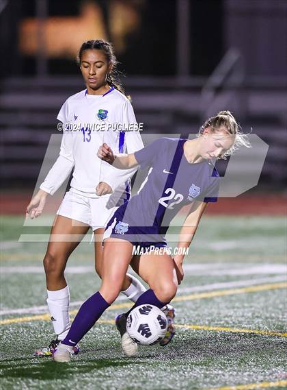Thumbnail 3 in Mountain View @ Gig Harbor (WIAA 3A Section Playoffs) photogallery.