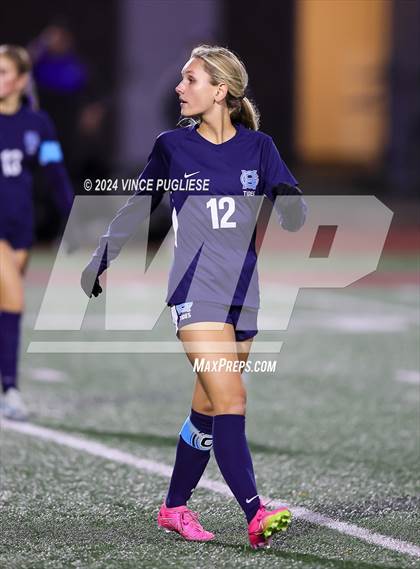 Thumbnail 1 in Mountain View @ Gig Harbor (WIAA 3A Section Playoffs) photogallery.