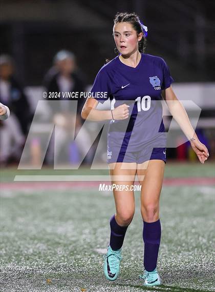 Thumbnail 2 in Mountain View @ Gig Harbor (WIAA 3A Section Playoffs) photogallery.